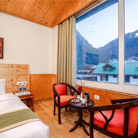 Tripli Hotels Stone House Cottage Manāli Екстериор снимка