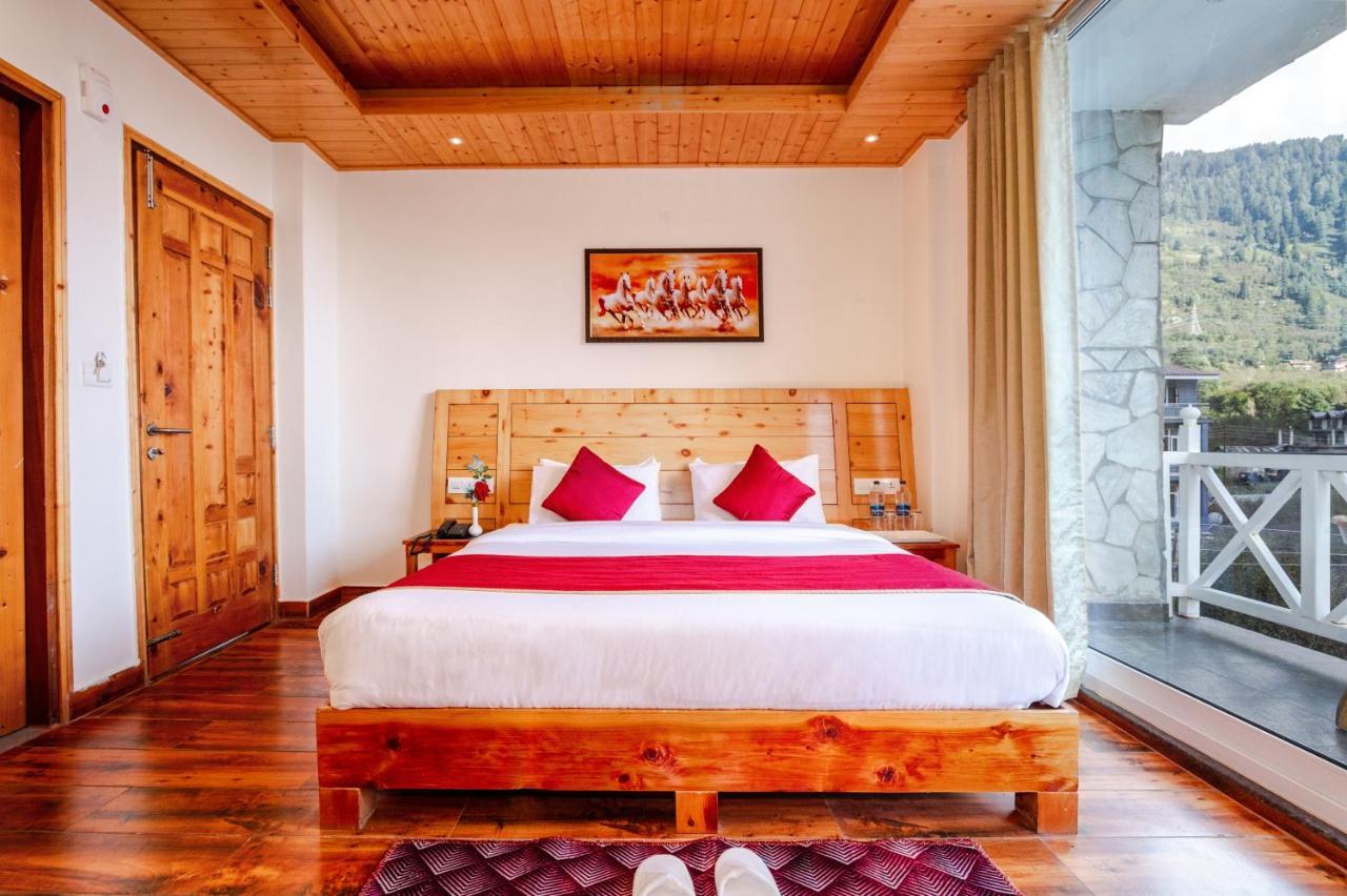 Tripli Hotels Stone House Cottage Manāli Екстериор снимка