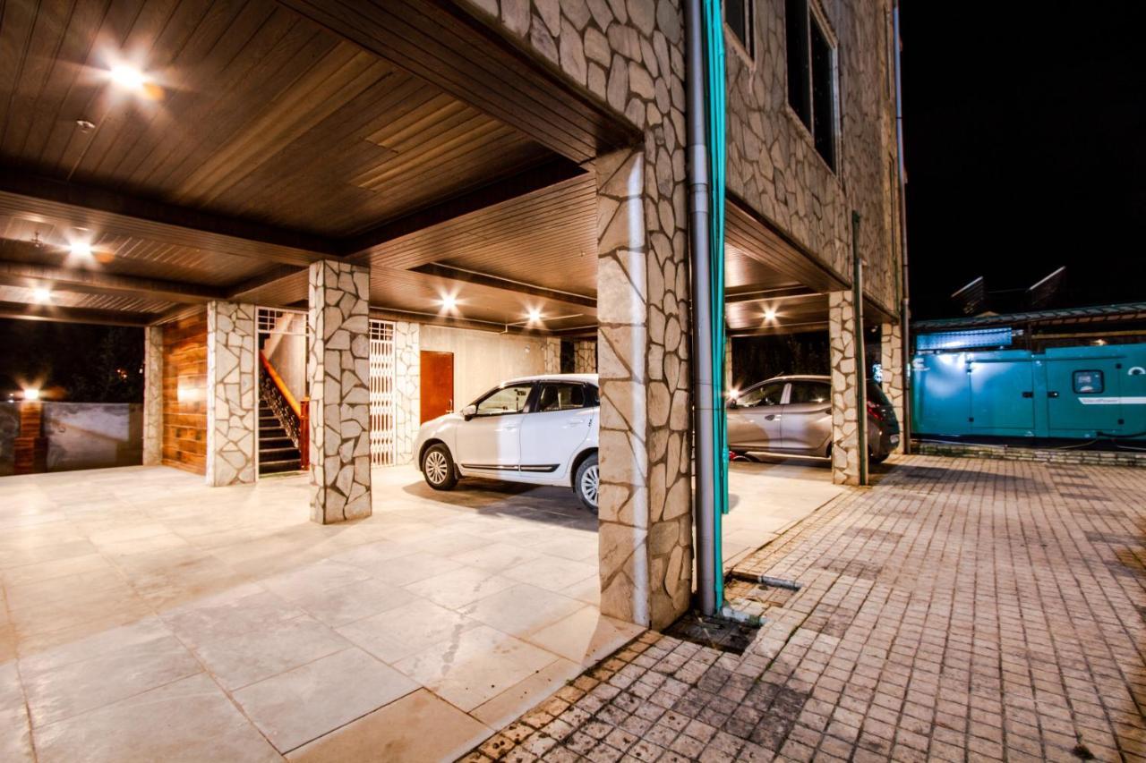 Tripli Hotels Stone House Cottage Manāli Екстериор снимка