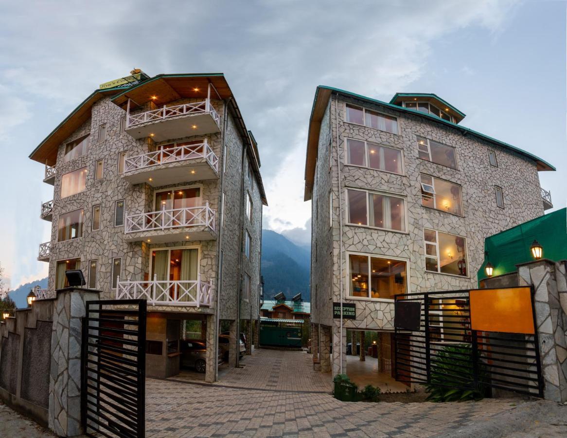 Tripli Hotels Stone House Cottage Manāli Екстериор снимка