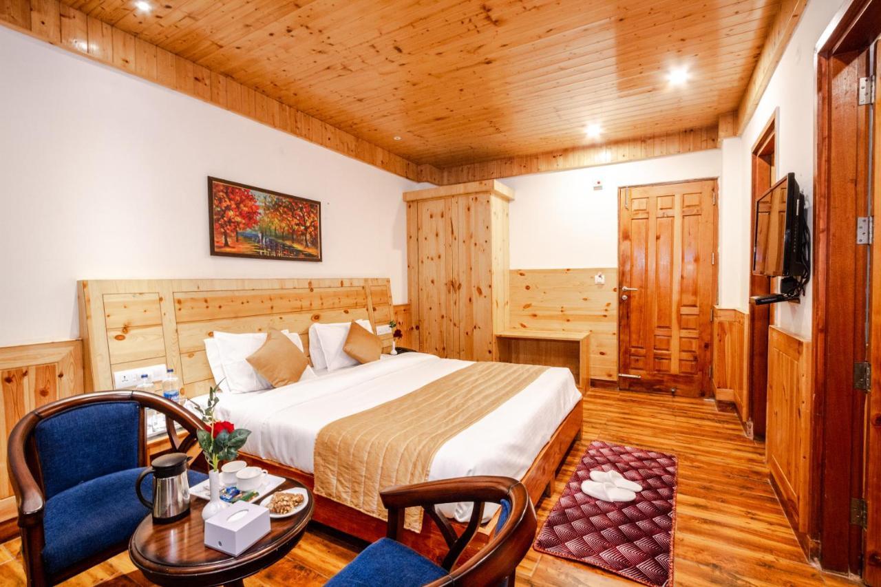 Tripli Hotels Stone House Cottage Manāli Екстериор снимка